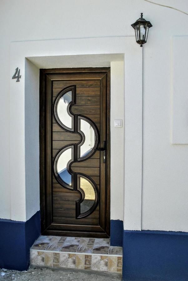 Eco Rural Tourism Association Skorenovac Otel Dış mekan fotoğraf