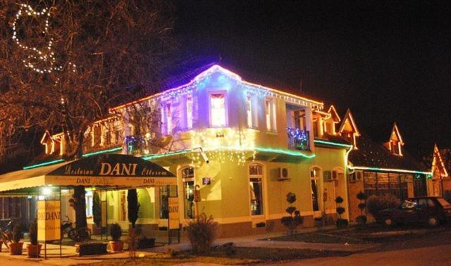 Eco Rural Tourism Association Skorenovac Otel Dış mekan fotoğraf