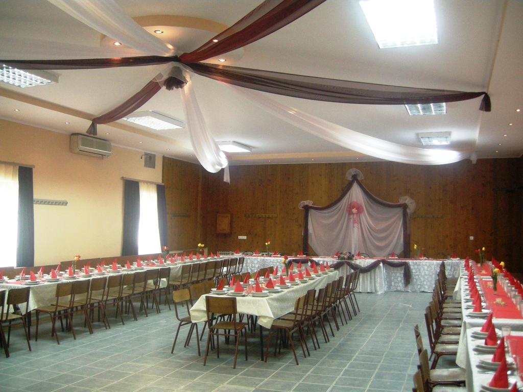 Eco Rural Tourism Association Skorenovac Otel Dış mekan fotoğraf