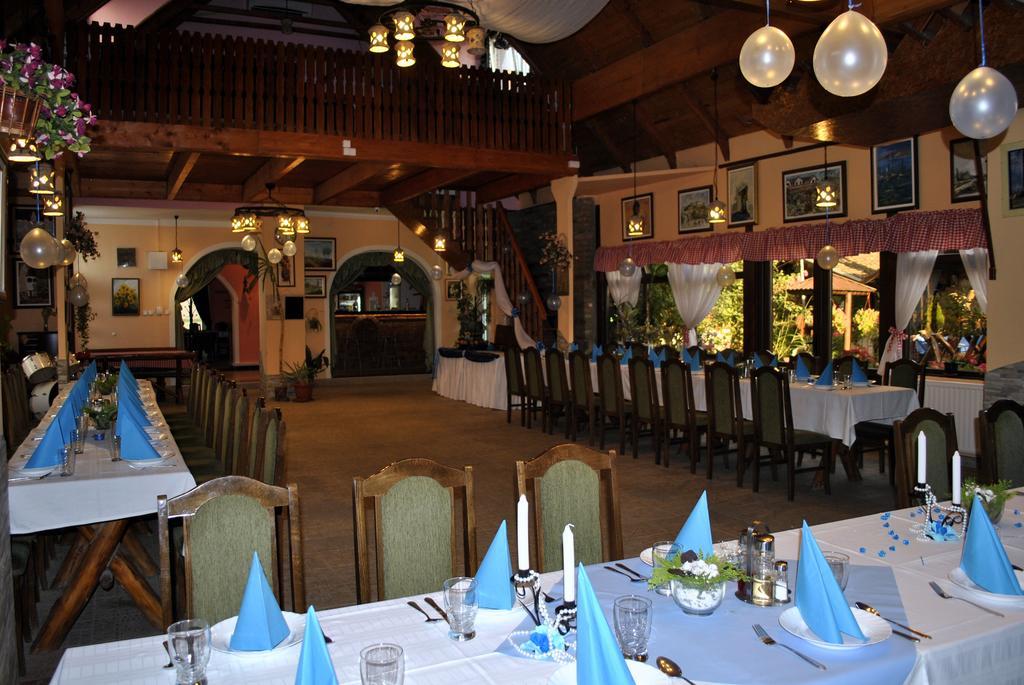 Eco Rural Tourism Association Skorenovac Otel Dış mekan fotoğraf
