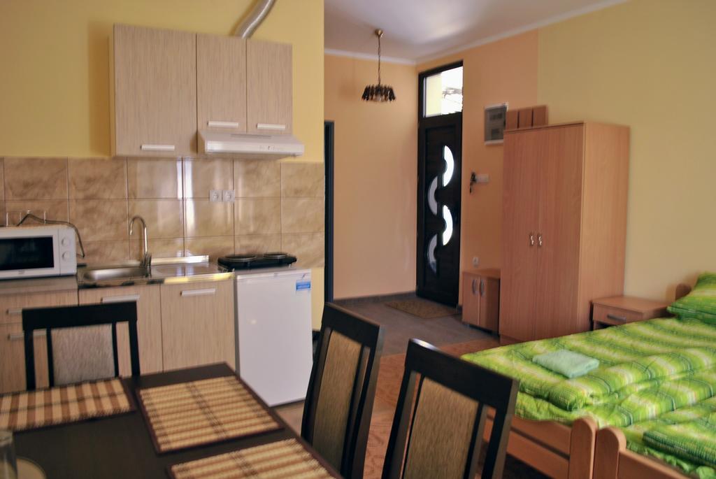 Eco Rural Tourism Association Skorenovac Otel Dış mekan fotoğraf